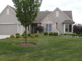 2530 Rolling Fields Dr, Racine, WI 53406