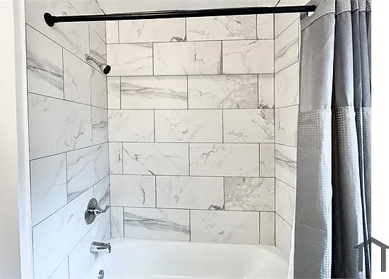 3 bed, 908 sqft, $1,250 — Photo 4