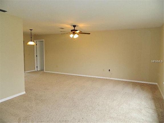 2nd image of 1402 NE Leisure Ave