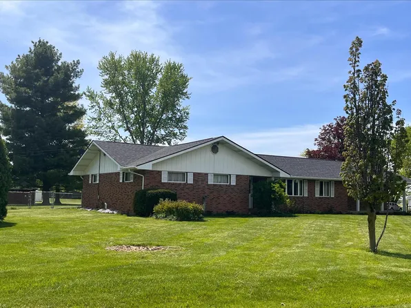 7409 Warner Huffer Rd, Circleville, OH 43113