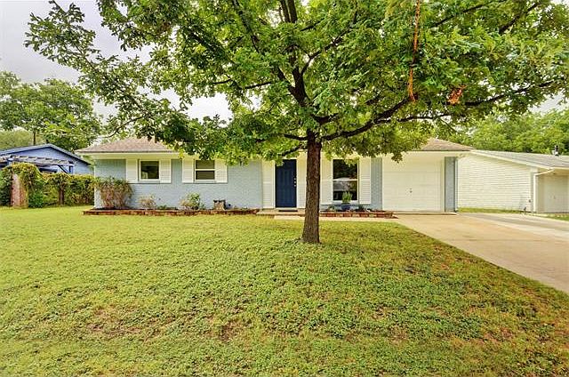 1st image of 8413 Briarwood Ln