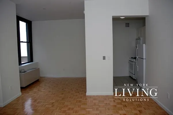 Rented by NY Living Solutions | media 30
