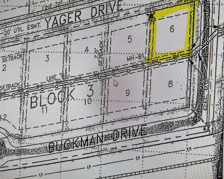 2nd image of 6 Yager Dr