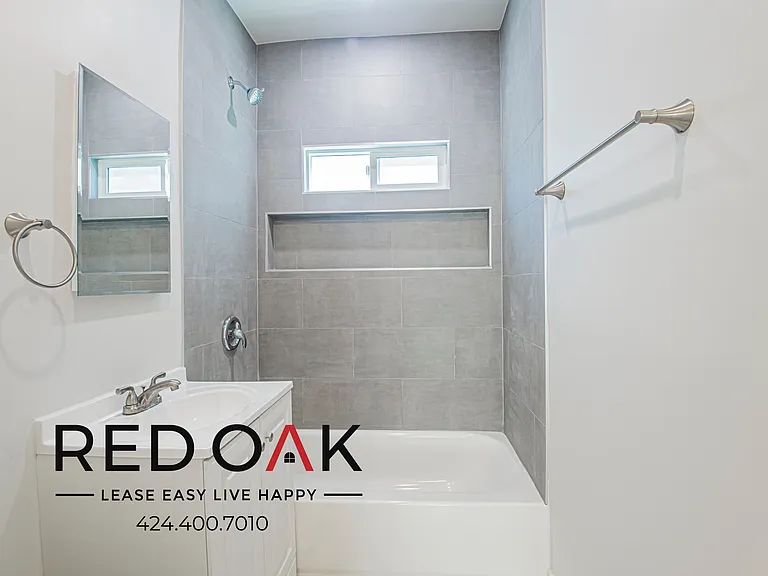 855 Irolo St #2 — Photo 10