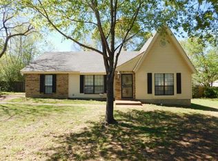 6525 Castle View Cv, Memphis, TN 38141