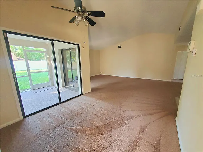 7 Blairton Ct — Photo 6