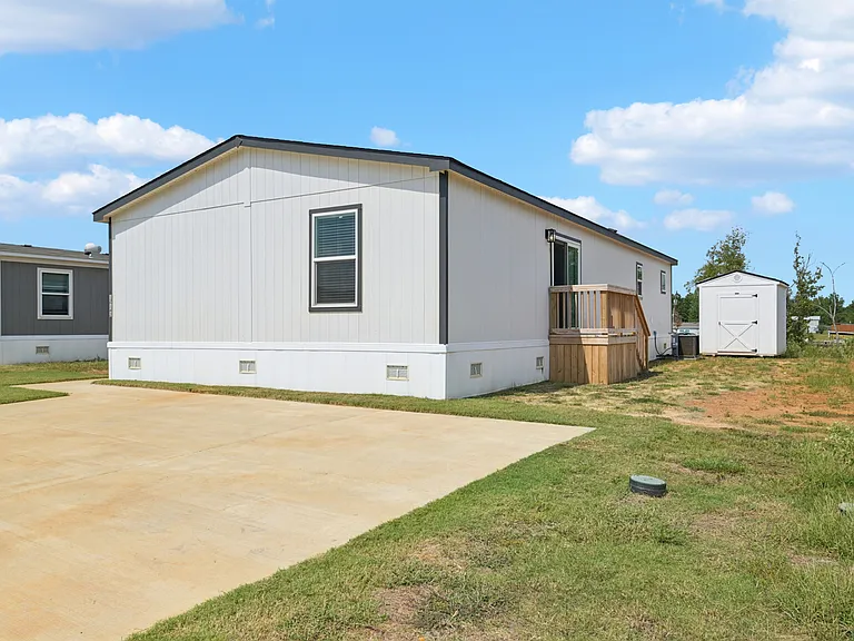 Bluewood Ranch — Photo 128