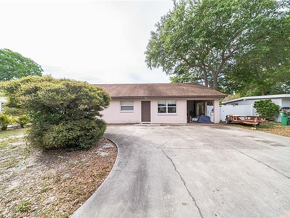 3rd image of 2127 Barcelona Dr