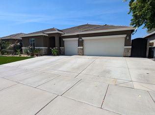 1901 N Mendonca St, Visalia, CA