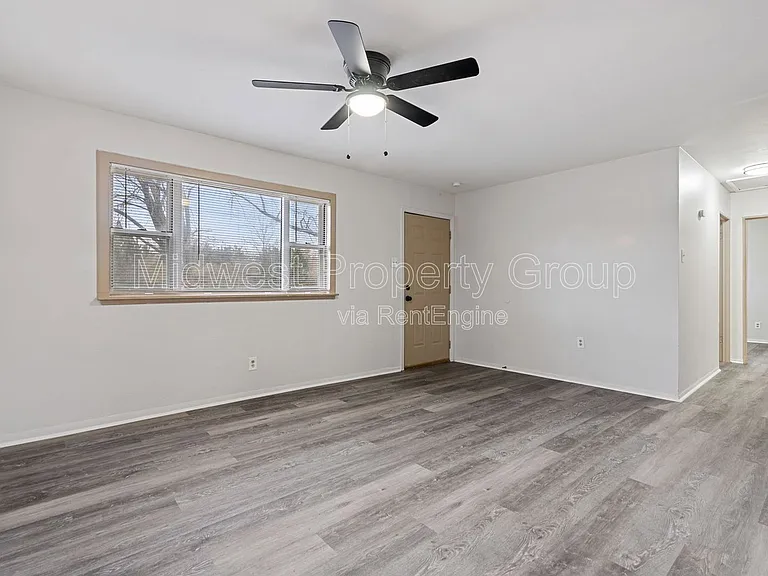 1414 E Pitman Ave — Photo 6