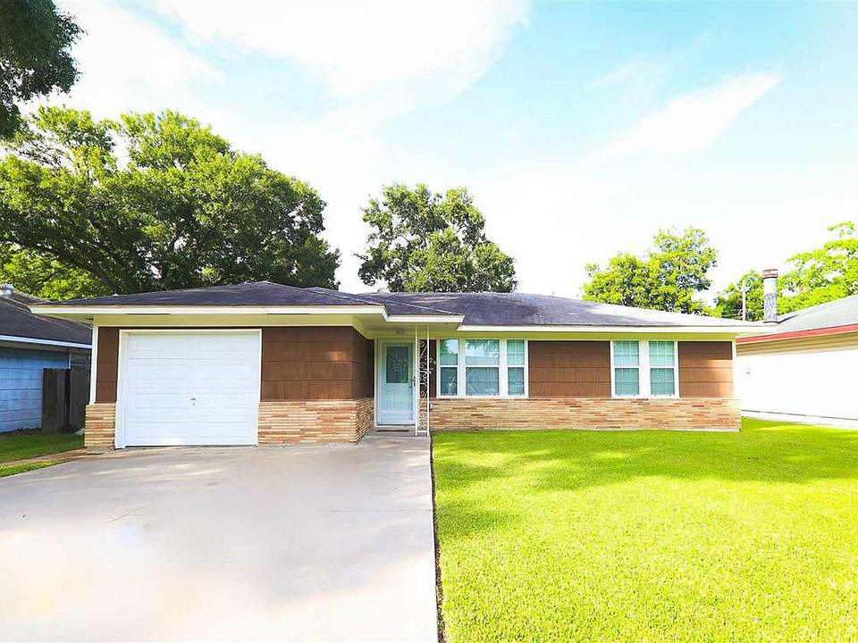 1st image of 2224 Angelle Dr
