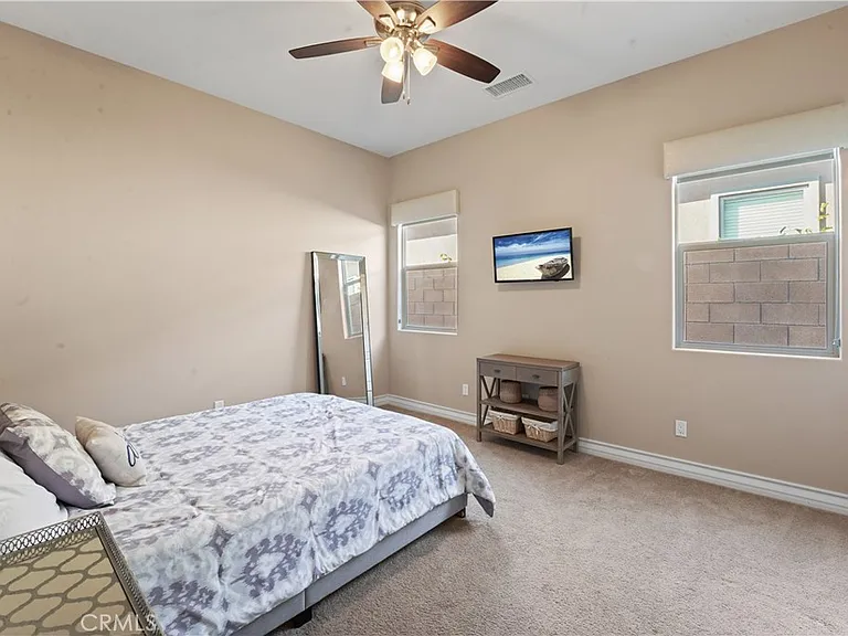 46073 Roudel Ln — Photo 19