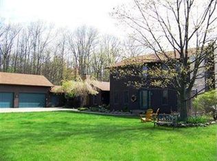 2865 Station Rd, Medina, OH 44256