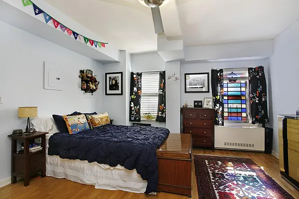 Sold by Corcoran | media 16