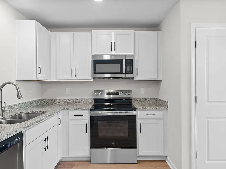 1308 Franklin St #A3 — Photo 12