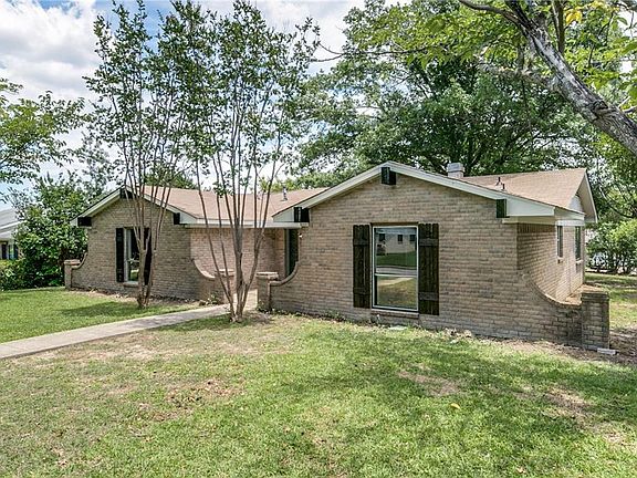 4th image of 144 Faircrest Dr