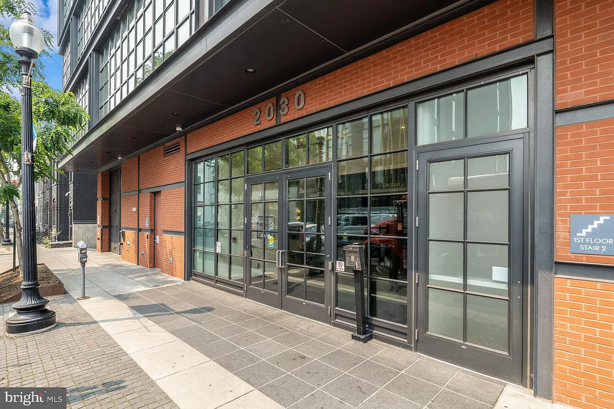 Building Photo - 2030 8th St NW #Penthouse 5
