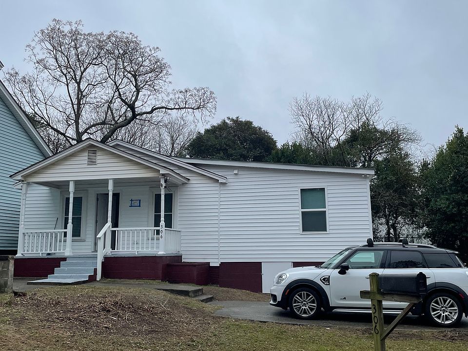 1st image of 306 Delaware St