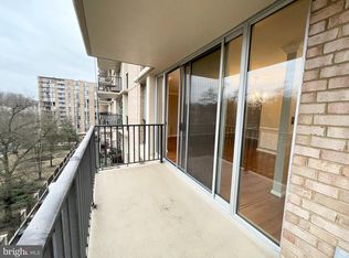 4600 S Four Mile Run Dr APT 601, Arlington, VA 22204
