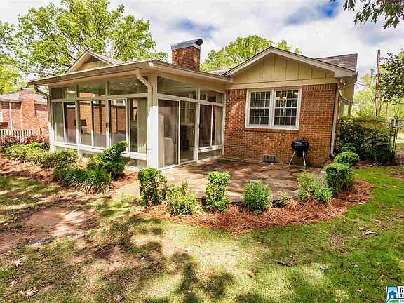 5th image of 3235 Cornwall Dr