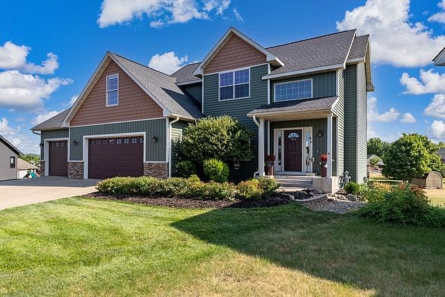 1st image of 1615 Rolling Hills Ln
