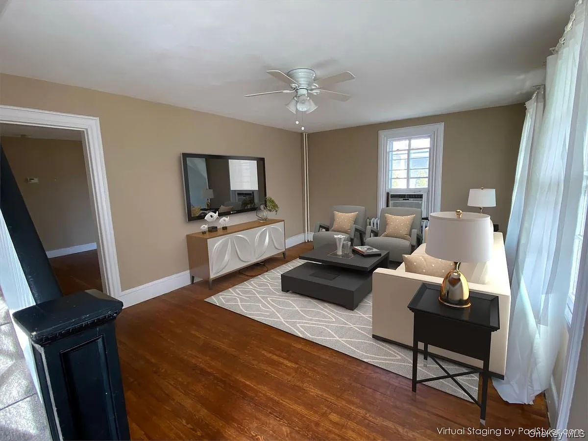 2 bed, 1.0 bath, 1200 sqft, $4,000 — Photo 2