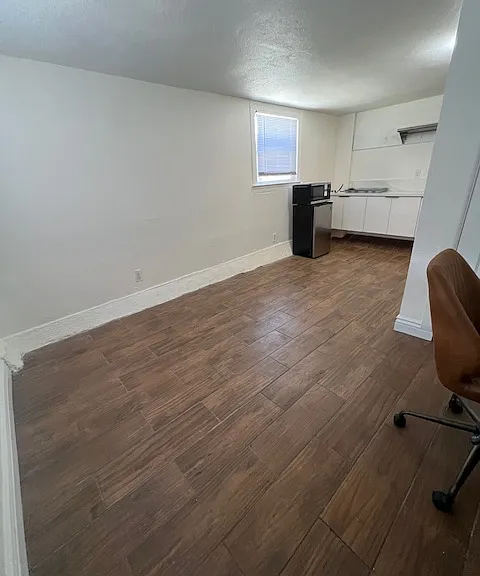 421 B St #1 — Photo 1