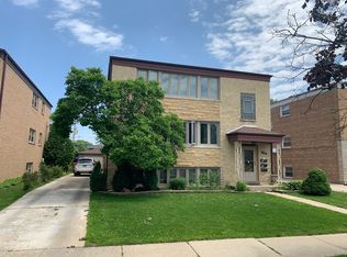 8905 N Wisner St, Niles, IL