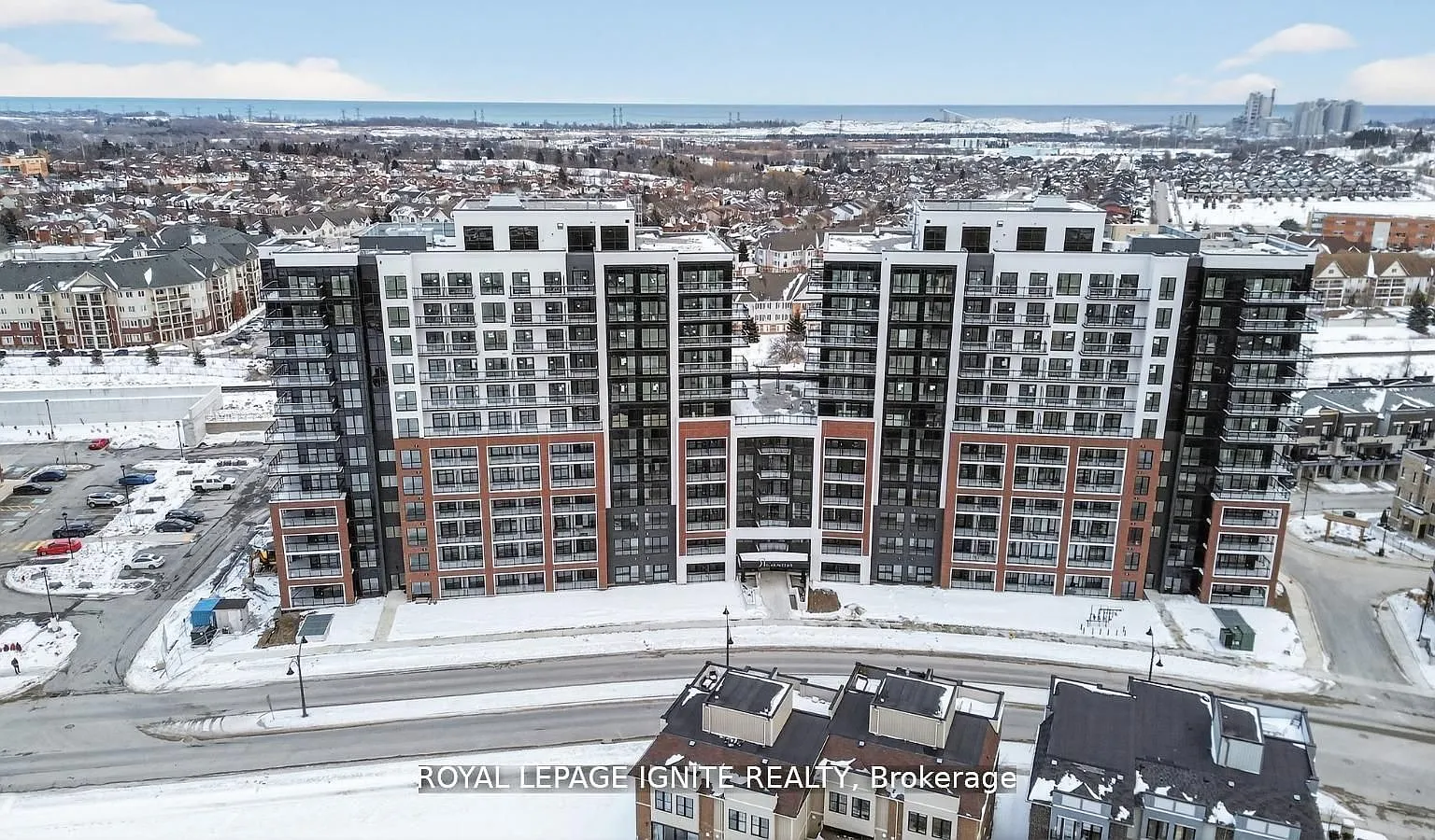 3 bed, $3,000 — Photo 1