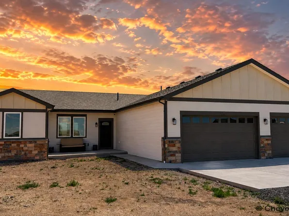 3687 Sky Train Dr, Cheyenne, WY 82009