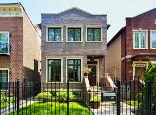 1525 N Maplewood Ave #1, Chicago, IL 60622