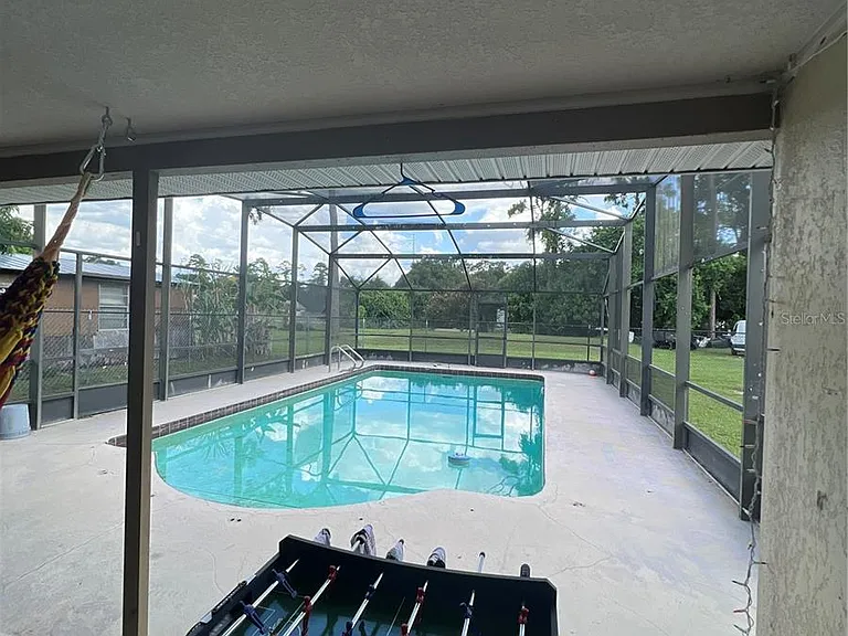 9160 Valencia College Ln — Photo 14