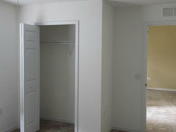 5th image of 2260 Alton Rd