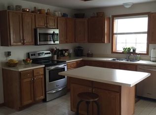 1245 Tricia Ct, Perrysburg, OH 43551
