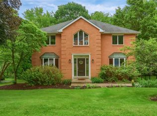 349 Cloverdale Dr, Wexford, PA