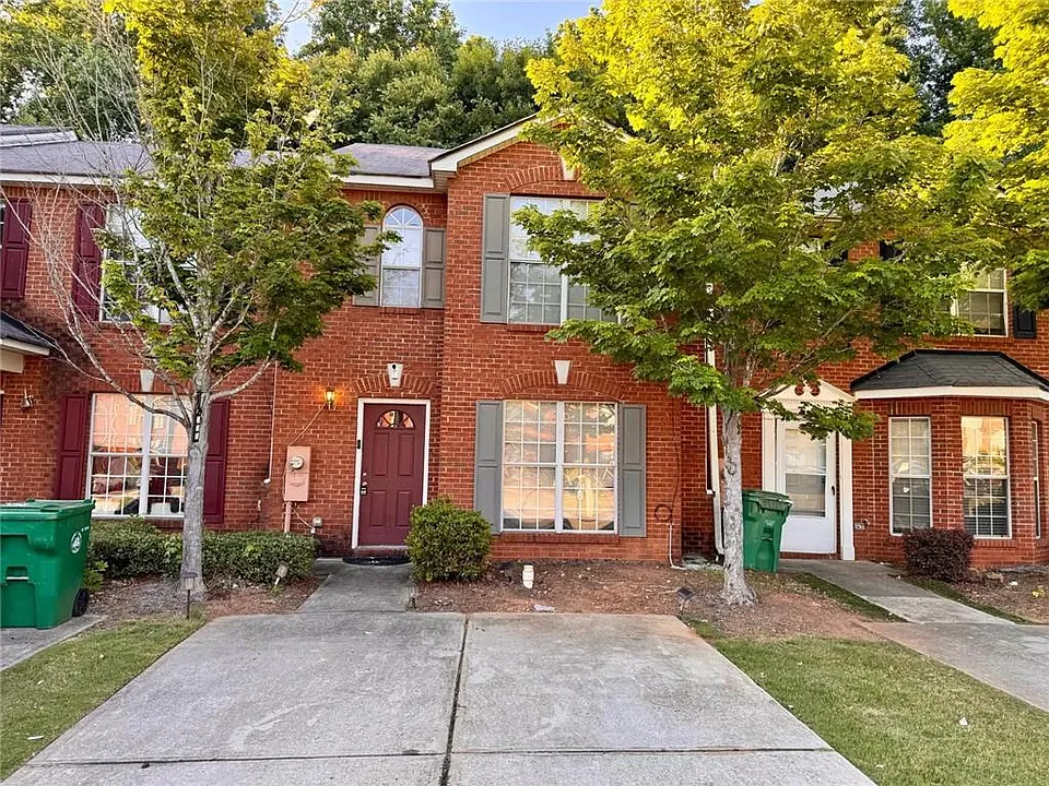 3833 Waldrop Ln