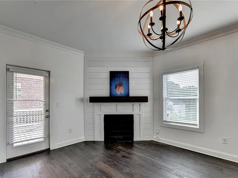 45 Sudderth St — Photo 14
