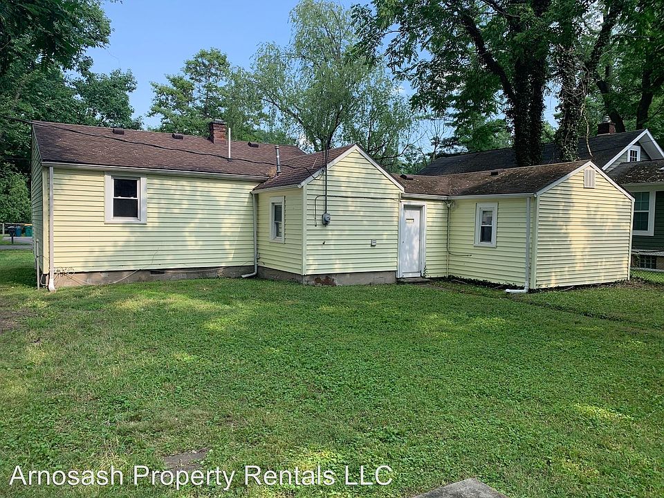 1st image of 21515 Rockwell St