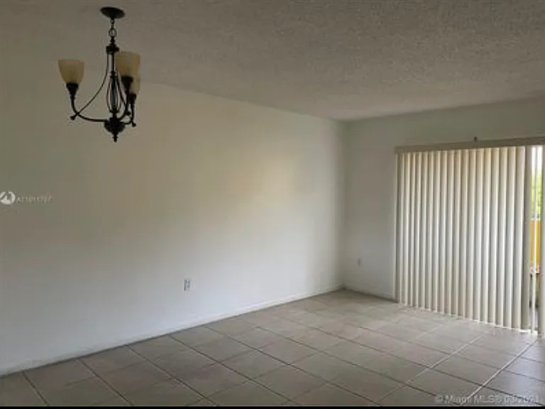 14931 SW 82nd Ln #18302 — Photo 11