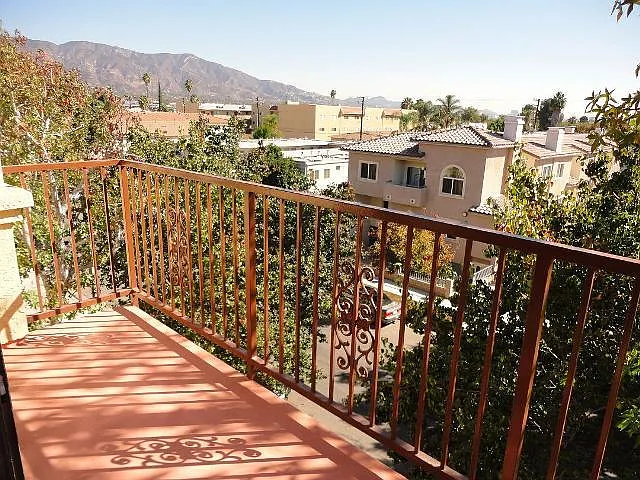 Balcony Option