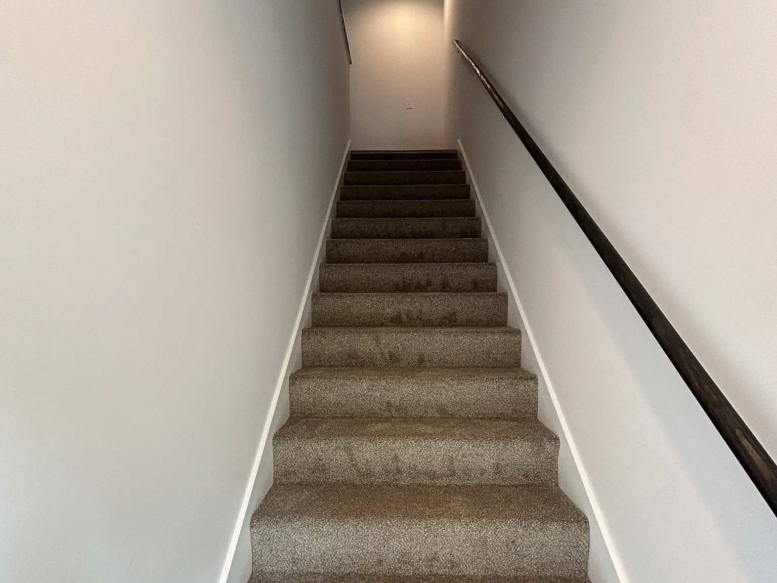 3 bed, $2,000 — Photo 3