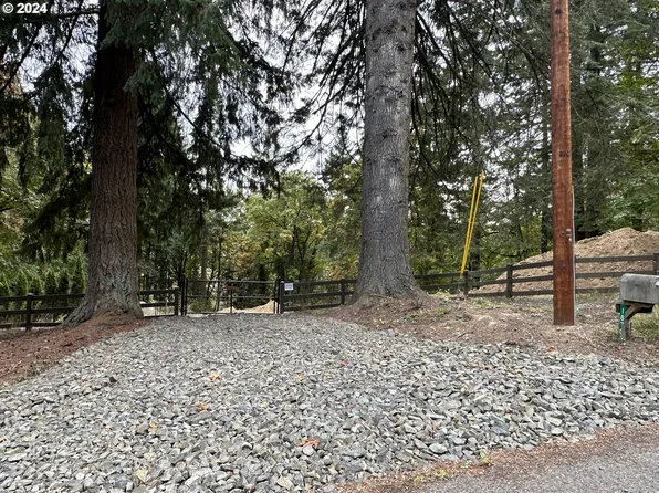 18700 NW Logie Trail Rd, Portland, OR 97231