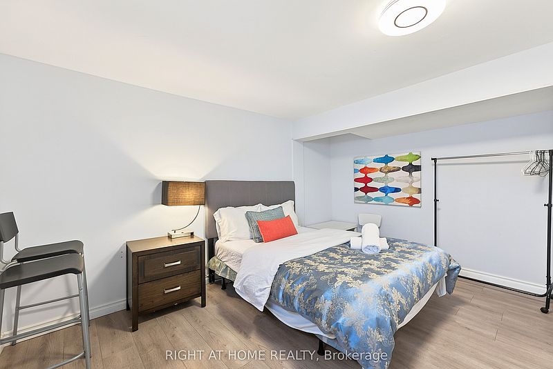 Ottawa House for rent - 4 Bedrooms — photo 27