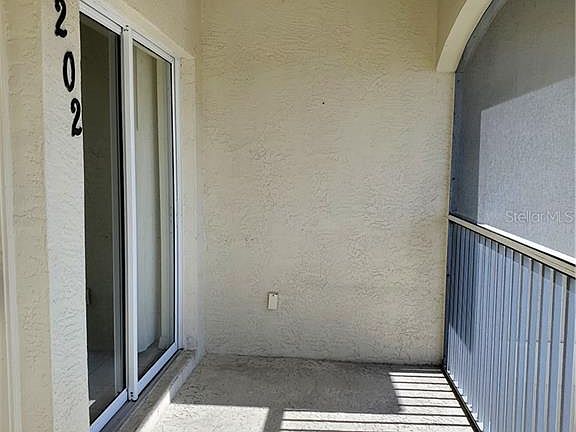 Home For Sale In L Pavia