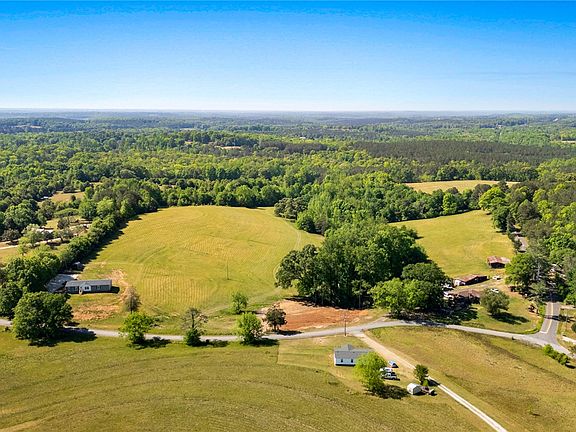 2nd image of 249 Farmers Hill Rd