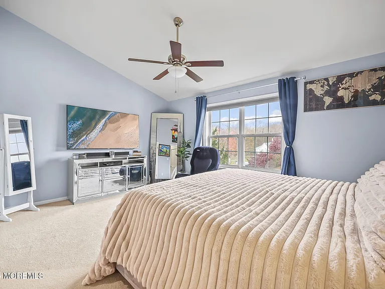 761 Banyan Ct — Photo 12