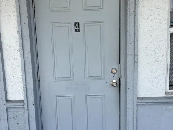627 NE 6th Ave #4, Boynton Beach, FL 33435