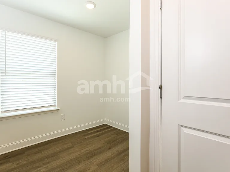93 Hickory Pointe Rd — Photo 16