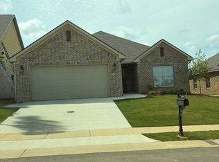 12650 White Pine Dr, Northport, AL 35475