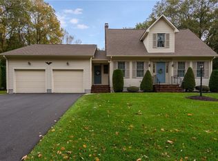 11 Deer View Rd, Johnston, RI 02919